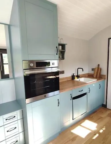 Shepherd's Hut In Nature 公寓